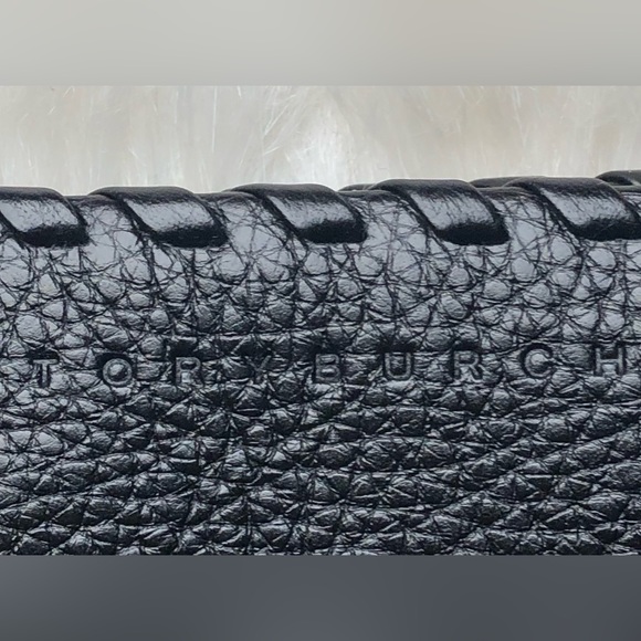 Tory Burch Marion Black Pebble Leather Hidden Zip Coin Wallet/Case w/ Key Ring - Picture 8 of 15